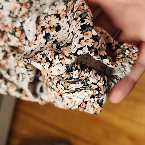 Ralph Lauren women's medium floral blouse - Picture 3 of 6